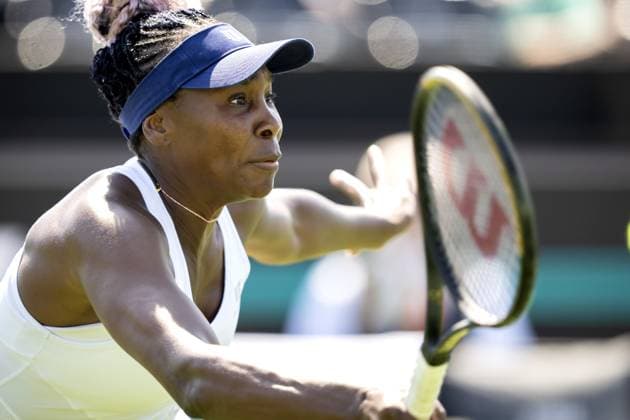 ROSMALEN - Venus Williams (USA) in action against Celine Naef (SUI) on the second day of the Libema Open tennis tournament in Rosmalen. AP SANDER KING xVIxANPxSportx xxANPxIVx 471536181 originalFilename: 471536181.jpg