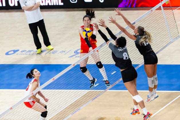 Volleyball, Women, FIVB Nations League, China - Canada