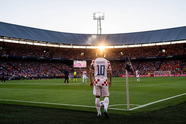 Bilder des Jahres 2023, Sport 06 Juni Sport Themen der Woche KW24 ROTTERDAM, NETHERLANDS - JUNE 14: Luka Modric of Croatia number on back of the shirt while take corner kick during the UEFA Nations League 2022 23 semifinal match between Netherlands and Croatia at De Kuip on June 14, 2023 in Rotterdam, Netherlands. Photo by Sebastian Frej Netherlands v Croatia - UEFA Nations League 2022 23 Semifinal Copyright: xSebastianxFrejx