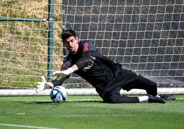 TUBEKE, BELGIUM - JUNE 15: Courtois Thibaut goalkeeper of Belgium pictured during a training session of the Belgian National Football Team prior to the Euro 2024 qualification matches against Austria and Estonia at the RBFA Headquarters on June 15, 2023 in Tubeke, Belgium, 1506 2023 ( media activities Belgian National Football Team 15 06 2023 PhotoNews Panoramic 