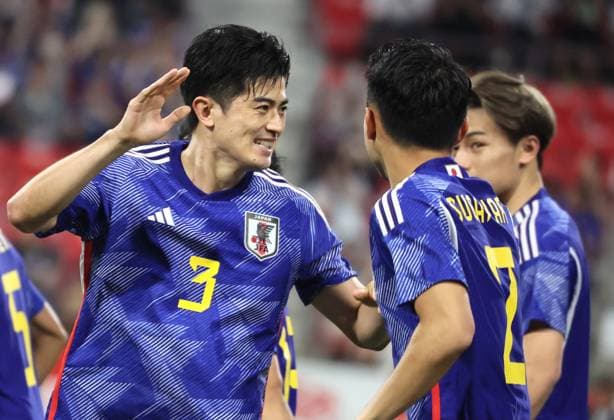 June 15, 2023, Toyota, Japan - Japan s Shogo Taniguchi (L) is celebrated from his teammates as he scores a goal against El Salvador during an International Friendly, Länderspiel, Nationalmannschaft match Kirin Challenge Cup at the Toyota stadium in Toyota, Aichi prefecture on Thursday, June 15, 2023. Japan defeated El Salvador 6-0. (photo by Yoshio Tsunoda AFLO) Noxthirdxpartyxsales  (0260068128st)