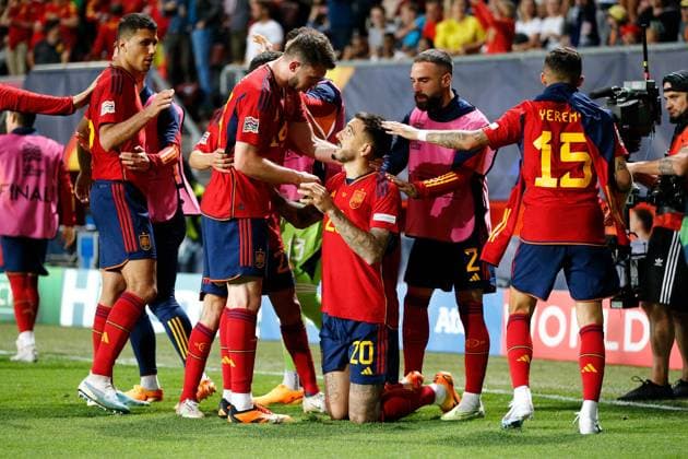Sport Bilder des Tages ENSCHEDE, 15-06-2023 , Stadium Grolsch Veste, Nations League semi final 2022 2023 between Spain and Italy, Spain player Joselu celebrating the 2-1 Spain - Italy  x21338788x Copyright: