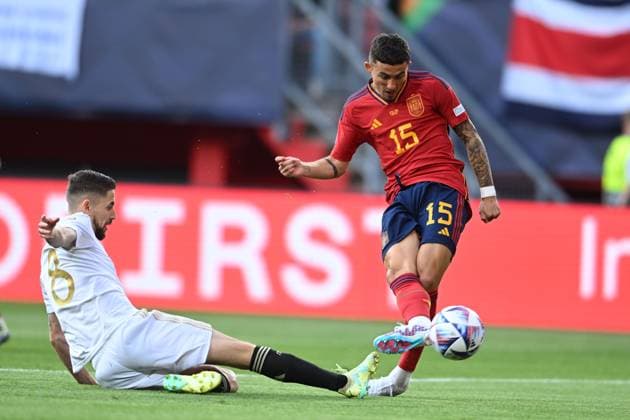 Yeremy Pino (Spain)Jorginho Jorge Luiz Frello Filho (Italy) he scored the first goal for his team during the UEFA Nations League 2022-2023 match between Spain 2-1 Italy at De Grolsh Veste Stadium on June 15, 2023 in Enschede, Netherlands. Noxthirdxpartyxsales  (221589707)