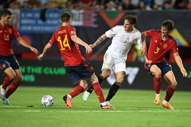 Robin Le Normand (Spain)Nicolo Zaniolo (Italy)Aymeric Laporte (Spain)Rodri Hernandez (Spain) during the UEFA Nations League 2022-2023 match between Spain 2-1 Italy at De Grolsh Veste Stadium on June 15, 2023 in Enschede, Netherlands. Noxthirdxpartyxsales  (221592510)