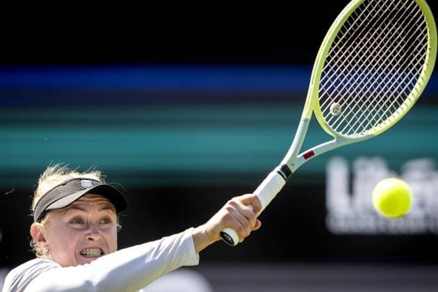 Tennis, WTA-Turnier in s Hertogenbosch ROSMALEN - Aliaksandra Sasnovich (BLR) in action against Liudmila Samsonova (RUS) on the fifth day of the Libema Open tennis tournament in Rosmalen. AP SANDER KING xVIxANPxSportx xxANPxIVx 471737875 originalFilename: 471737875.jpg