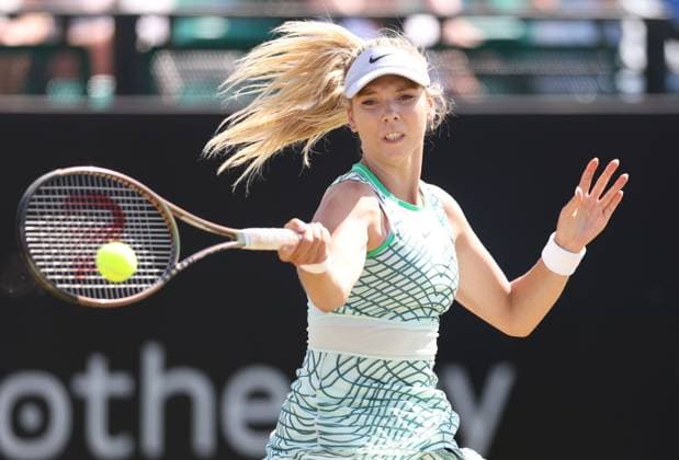 Mandatory Credit: Photo by Ryan Browne Shutterstock (13961298dh) Katie Boulter of Great Britain during her quarter-final match against Harriet Dart of Great Britain. Rothesay Open, Day Five, Tennis, Nottingham Tennis Centre, Nottingham, UK - 16 Jun 2023 Rothesay Open, Day Five, Tennis, Nottingham Tennis Centre, Nottingham, UK - 16 Jun 2023 Copyright: xRyanxBrowne Shutterstockx 13961298dh