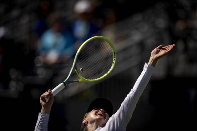 ROSMALEN - Aliaksandra Sasnovich (BLR) in action against Ekaterina Alexandrova (RUS) during the semifinals of the Libema Open tennis tournament in Rosmalen. AP SANDER KING xVIxANPxSportx xxANPxIVx 471817304 originalFilename: 471817304.jpg