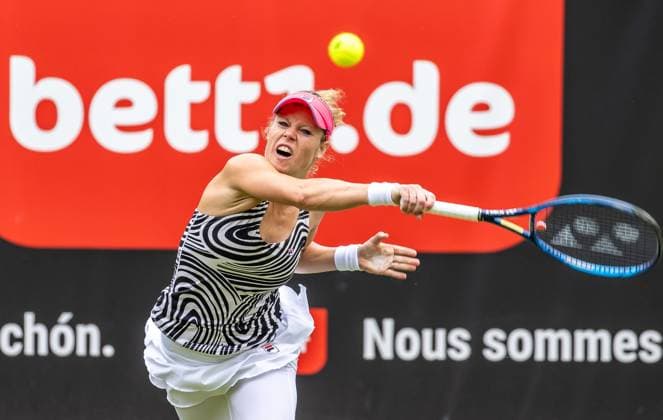 Berlin, 17 06 23, Tennis Grass Court Championships Berlin at Steffi Graf Stadium women, singles, qualifying round, Seidel Germany Siegemund Germany Laura Siegemund Germany returns the ball to bett1open 2023 Grass Court Championships Berlin