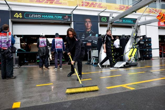 Rain in the pit lane, F1 Grand Prix of Canada at Circuit Gilles Villeneuve on June 17, 2023 in Montreal, Canada Photo by HOCH ZWEI Montreal Canada