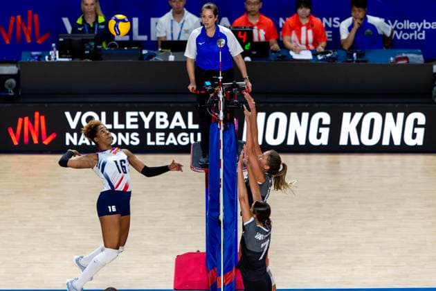 June 17, 2023, Hong Kong, Hong Kong: Yonkaira Paola Pena Isabel ( 16) of Dominican Republic seen in action during the preliminary match of FIVB Volleyball Nations League Hong Kong 2023 between Dominican Republic and Canada at Hong Kong Coliseum. Final Score; Dominican Republic 3:2 Canada. Hong Kong Hong Kong - ZUMAs197 20230617_zaa_s197_189 Copyright: xBenxLaux