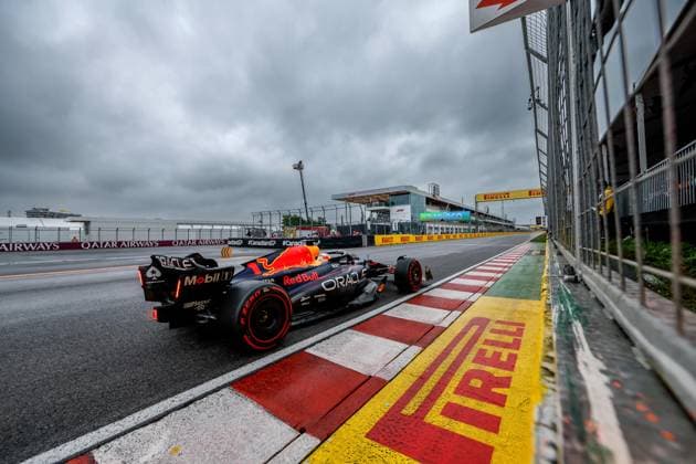 01 VERSTAPPEN Max (nld), Red Bull Racing RB19, action during the Formula 1 Pirelli Grand Prix du Canada, 8th round of the 2023 Formula One World Championship, WM, Weltmeisterschaft from June 16 to 18, 2023 on the Circuit Gilles Villeneuve, in MontrÃ al, Canada - F1 - CANADIAN GRAND PRIX 2023 DPPI Panoramic  00123020_F12023GP09CAN_JK061002