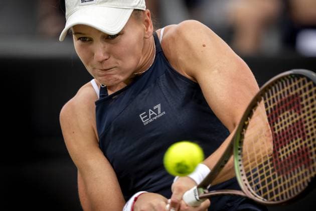 ROSMALEN - Veronika Kudermetova (RUS) in action against Ekaterina Alexandrova (RUS) during the final of the Libema Open tennis tournament in Rosmalen. AP SANDER KING xVIxANPxSportx xxANPxIVx 471900460 originalFilename: 471900460.jpg