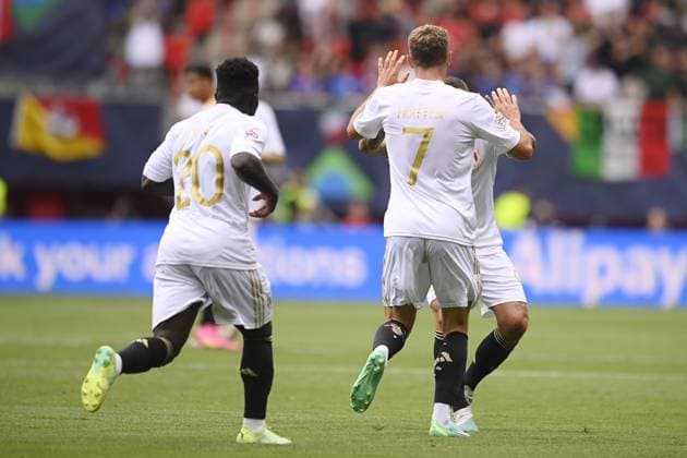 Foto Fabio Ferrari LaPresse 18 Giugno 2023 - Enschede, Paesi Bassi - calcio - Olanda v Italia- Uefa Nations League - Finale 3 4 posto - FC Twente Stadion-Enschede. Nella foto: Davide Frattesi (Italy) esultanza dopo il gol 0-2 June 18, 2023 Enschede, Netherland - sport, calcio - Netherland v Italy - Uefa Nations League - Final 3 4 place - FC Twente Stadion-Enschede. In the pic: Davide Frattesi (Italy) celebrates goal 0-2  Copyright: xFabioxFerrari LaPressex
