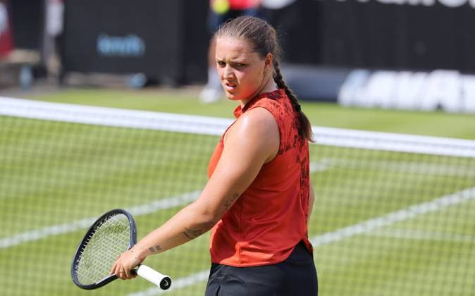 Jule Niemeier GER , Centre Court at the tennis facility of LTTC Rot Weiss e V Steffi Graf Stadium Tennis bett1 open WTA 500 tournament on grass women season 2022 2023 18 06 2023