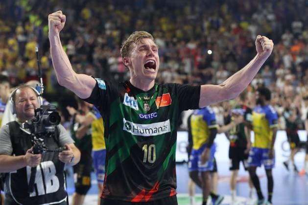 18 06 2023, xgox, handball EHF Champions League final, SC Magdeburg Barlinek Industria Kielce v l Gisli Thorgeir Kristjansson Magdeburg, 10 cheering for the victory, cheering after the end of the game Koeln