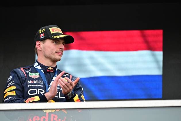 VERSTAPPEN Max (ned), Red Bull Racing RB19, portrait celebrates Red Bull s 100th victory podium during the Formula 1 Pirelli Grand Prix du Canada, 8th round of the 2023 Formula One World Championship, WM, Weltmeisterschaft from June 16 to 18, 2023 on the Circuit Gilles Villeneuve, in MontrÃ al, Canada - F1 - CANADIAN GRAND PRIX 2023 - RACE DPPI Panoramic  00123021_180623-CAN-4167-PVE