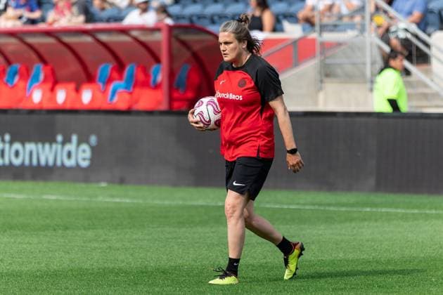 Chicago, USA, June 18, 2023: Nadine Angerer, Goalkeeper Coach for Portland Thorns FC on the field during warmups before the NWSL football match between the Chicago Red Stars and Portland Thorns FC on Sunday June 18 at Seat Geek stadium, Bridgeview, USA. (NO COMMERCIAL USAGE). (Shaina Benhiyoun SPP) Copyright: xShainaxBenhiyoun SPPx spp-en-ShBe-590A9255