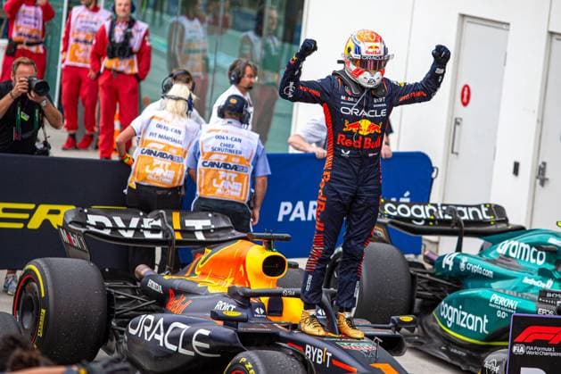 Max Verstappen (NED) Redbull Racing RB19 celebrating the historic 41th win like Ayrton Senna.during the Race on Sunday 18th June - FORMULA 1 PIRELLI GRAND PRIX DU CANADA 2023 - from 15th to 18th June 2023 at Circuit Gilles Villeneuve, Montreal, Quebec, Canada Montreal Canada - ZUMAc04_ 20230618_zaf_c04_022 Copyright: xStefanoxFacchinx