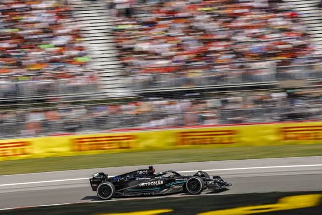 63 RUSSELL George (gbr), Mercedes AMG F1 Team W14, action during the Formula 1 Pirelli Grand Prix du Canada, 8th round of the 2023 Formula One World Championship, WM, Weltmeisterschaft from June 16 to 18, 2023 on the Circuit Gilles Villeneuve, in MontrÃ al, Canada - F1 - CANADIAN GRAND PRIX 2023 - RACE DPPI Panoramic  00123021__R5_0664