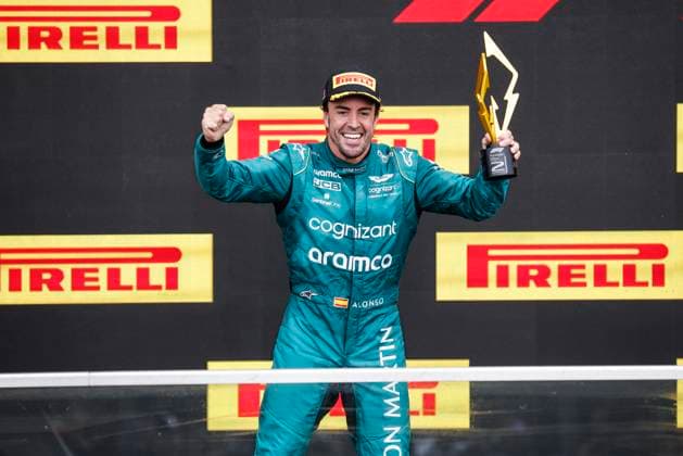 ALONSO Fernando (spa), Aston Martin F1 Team AMR23, portrait podium during the Formula 1 Pirelli Grand Prix du Canada, 8th round of the 2023 Formula One World Championship, WM, Weltmeisterschaft from June 16 to 18, 2023 on the Circuit Gilles Villeneuve, in MontrÃ al, Canada - F1 - CANADIAN GRAND PRIX 2023 - RACE DPPI Panoramic  00123021__R5_1373