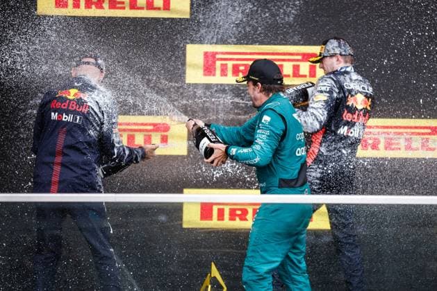 Adrian Newey GBR, Oracle Red Bull Racing , 14 Fernando Alonso ESP, Aston Martin Aramco Cognizant F1 Team , 1 Max Verstappen NLD, Oracle Red Bull Racing , F1 Grand Prix of Canada at Circuit Gilles Villeneuve on June 18, 2023 in Montreal, Canada Photo by HOCH ZWEI Montreal Canada