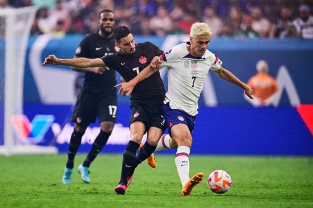 RECORD DATE NOT STATED CONCACAF NATIONS LEAGUE 2022-2023 Canada vs United States Final (L-R), Stephen Eustaquio of Canada and Giovanni Reyna of USA during the game Canada vs United States (USA), corresponding to Great Final Four of the CONCACAF Nations League 2022-2023, at Allegiant Stadium, on June 18, 2023. <br><br> (I-D), Stephen Eustaquio de Canada y Giovanni Reyna de USA durante el partido Canada vs Estados Unidos (EUA), correspondiente a la Gran Final del Final Four de la Liga de Naciones CONCACAF 2022-2023, en el Allegiant Stadium, el 18 de junio de 2023. LAS VEGAS NEVADA ESTADOS UNIDOS  Copyright: xJorgexMartinezx 20230618201256_CNL_23_F_CAN_USA_REYNA88