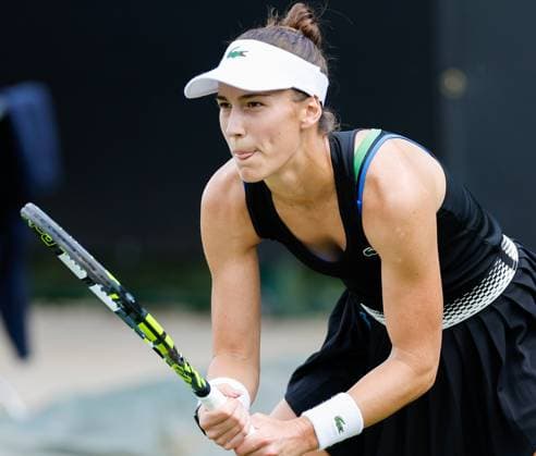 19th June 2023; Edgbaston Priory Club, Birmingham, England: Rothesay Classic Birmingham, Day 1; Bernarda Pera (USA) in her match against Marie Bouzkova (CZE)  ActionPlus12521289 RogerxEvans
