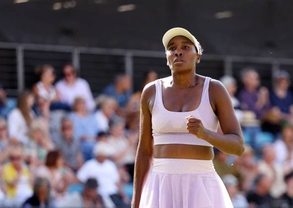 Mandatory Credit: Photo by Ryan Browne Shutterstock (13975088br) Venus Williams of the USA during her round of 32 match with Camila Giorgi of Italy. Rothesay Classic, Day One, Tennis, Edgbaston Priory Club, Birmingham, UK - 19 Jun 2023 Rothesay Classic, Day One, Tennis, Edgbaston Priory Club, Birmingham, UK - 19 Jun 2023 Copyright: xRyanxBrowne Shutterstockx 13975088br