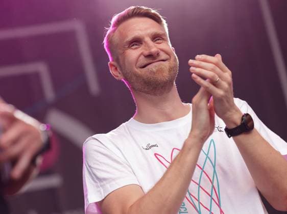 Team farewell at the end of the season at Münsterplatz Here coach Tuomas Iisalo Telekom Baskets Bonn