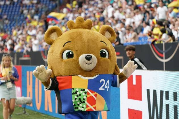 Mascot of the European Championship 2024 in Germany is presented and runs a stadium lap 20 06 2023 Germany vs Colombia, Veltins Arena auf Schalke, Gelsenkirchen, friendly match,