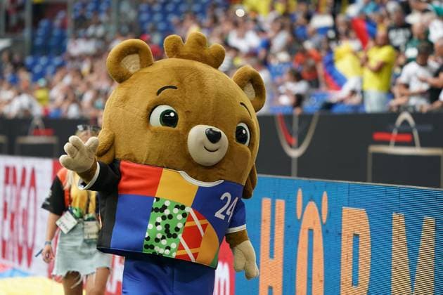 Mascot of the European Championship 2024 in Germany is presented and runs a stadium lap 20 06 2023 Germany vs Colombia, Veltins Arena auf Schalke, Gelsenkirchen, friendly match,