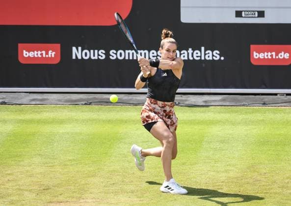 21 06 2023, xlakx, sports tennis, WTA Tour 2023 in Berlin emspor, v l Maria Sakkari Greece Berlin