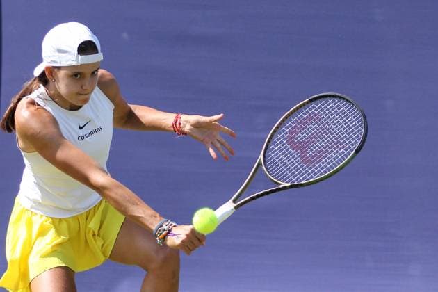 Ilkley Tennis Club, England, June 21st 2023: Emiliana Arango during the W100 Ilkley against Lesley Pattinama-Kerkhove at Ilkley Tennis Club (Sean Chandler SPP) Copyright: xSeanxChandlerx xSPPx spp-en-SeChSp-W100 Ilkley - Lesley Pattinama-Kerkhove v Emiliana Arango - Ilkley Tennis Club-5