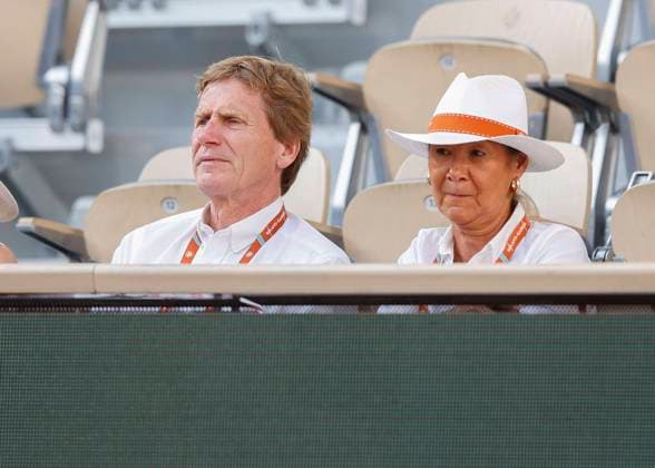 French Open Feature, DTB President Dietloff von Arnim and partner Yvonne Miller in the Presidents Box on Court Philippe Chatrier, Copyright: xJuergenxHasenkopfx