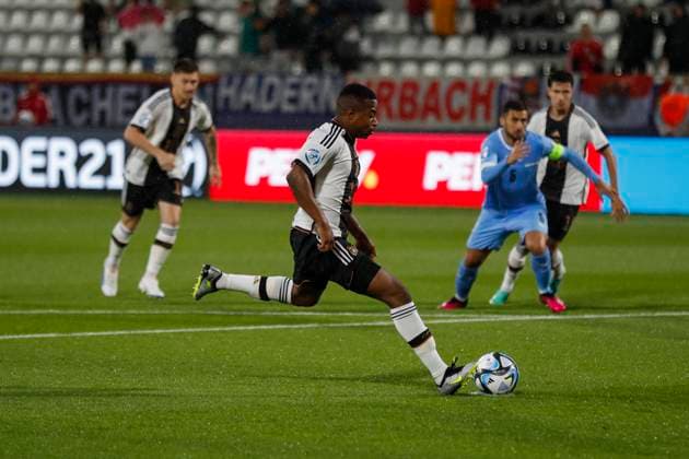 Sport Themen der Woche KW25 Sport Bilder des Tages UEFA U21, U 21 EM, Deutschland - Israel, 1. Gruppenspiel, 21.06.2023, Ramas-Schengelia-Stadion, Kutaissi Youssoufa MOUKOKO ( 11, Deutschland, Borussia Dortmund) verschiesst diesen Strafstoss, UEFA U21-Fussball-Europameisterschaft in Rumaenien und Georgien, 1. Gruppenspiel, Deutschland - Israel, am 21.06.2023, Ramas-Schengelia-Stadion, Kutaissi in Georgien *** UEFA U21 European Championship, Germany Israel, 1 group match, 21 06 2023, Ramas Schengelia Stadium, Kutaissi Youssoufa MOUKOKO 11, Germany, Borussia Dortmund misses this penalty kick, UEFA U21 European Football Championship in Romania and Georgia, 1 group match, Germany Israel, on 21 06 2023, Ramas Schengelia Stadium, Kutaissi in Georgia Copyright: xBEAUTIFULxSPORTS Meuselx