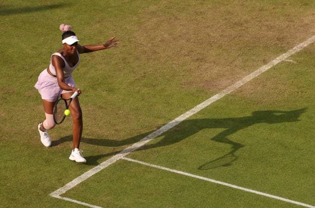 Mandatory Credit: Photo by Ryan Browne Shutterstock (13977104cf) Venus Williams of the USA during her round of 16 match. Rothesay Classic, Day Four, Tennis, Edgbaston Priory Club, Birmingham, UK - 22 Jun 2023 Rothesay Classic, Day Four, Tennis, Edgbaston Priory Club, Birmingham, UK - 22 Jun 2023 Copyright: xRyanxBrowne Shutterstockx 13977104cf