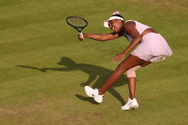 Mandatory Credit: Photo by Ryan Browne Shutterstock (13977104ch) Venus Williams of the USA during her round of 16 match. Rothesay Classic, Day Four, Tennis, Edgbaston Priory Club, Birmingham, UK - 22 Jun 2023 Rothesay Classic, Day Four, Tennis, Edgbaston Priory Club, Birmingham, UK - 22 Jun 2023 Copyright: xRyanxBrowne Shutterstockx 13977104ch
