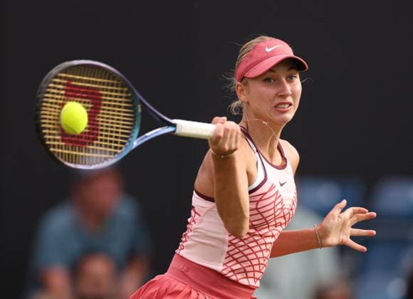 Mandatory Credit: Photo by Ryan Browne Shutterstock (13977105eq) Anastasia Potapova of Russia during her quarter-final match. Rothesay Classic, Day Five, Tennis, Edgbaston Priory Club, Birmingham, UK - 23 Jun 2023 Rothesay Classic, Day Five, Tennis, Edgbaston Priory Club, Birmingham, UK - 23 Jun 2023 Copyright: xRyanxBrowne Shutterstockx 13977105eq