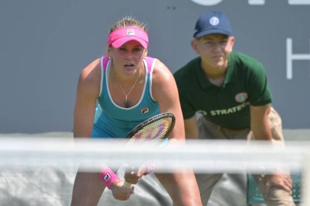 24 06 2023, xbrx, tennis Bad Homburg Open WTA 250, emspor, v l Baindl, Kateryna UKR , focused, focused Bad Homburg