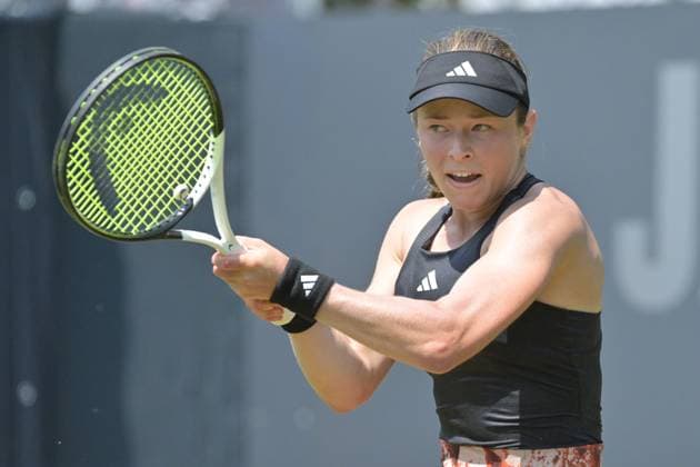 24 06 2023, xbrx, tennis Bad Homburg Open WTA 250, emspor, v l Volynets, Katie USA , focused, concentrated, plays the ball Bad Homburg.