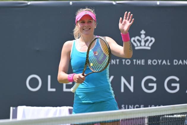 24 06 2023, xbrx, Tennis Bad Homburg Open WTA 250, emspor, v l Baindl, Kateryna UKR , cheers, cheering after end of match, winner, smiles, laugh, smile Bad Homburg