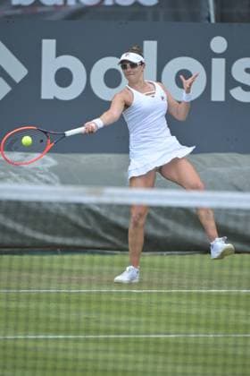 24 06 2023, xbrx, tennis Bad Homburg Open WTA 250, emspor, v l Podoroska, Nadia ARG , focused, concentrated, plays the ball Bad Homburg