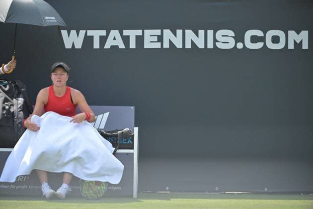 24 06 2023, xbrx, tennis Bad Homburg Open WTA 250, emspor, v l Papadakis, Lena GER , time out, rest, WTATENNIS com, advertising Bad Homburg