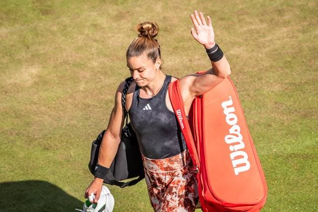 Bett1 Open WTA 500 Berlin, 24 06 2023 Maria Sakkari Greece sad after losing semi-final Bett1 Open WTA 500 Steffi Graf Stadium, Rot Weiss Tennis Club, Berlin, 24 06 2023 Bett1Open Copyright: xBEAUTIFULxSPORTS LucianoxLimax
