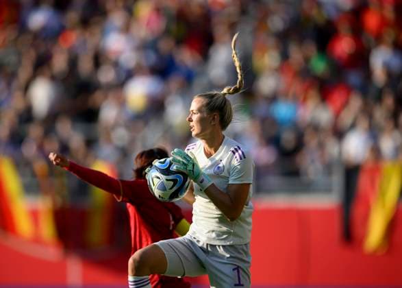 Goalkeeper goalkeeper Merle FROHMS GER action, womens football match, friendly match, Germany GER Vietnam VIE 2 1, on 24 06 2023 in Offenbach Germany Â
