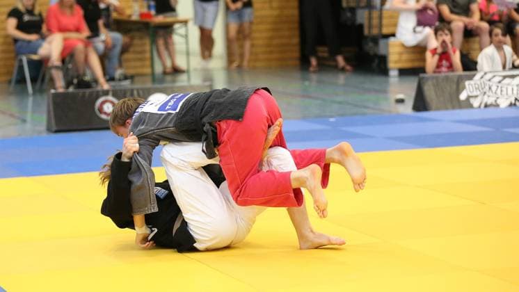 24 06 2023 xmgoodx Offenbach 1 Judo Bundesliga 2023 1 JC Samurai Offenbach vs TSG BACKNANG Adrian David Keller Samurai vs Luca Harmening Backnang