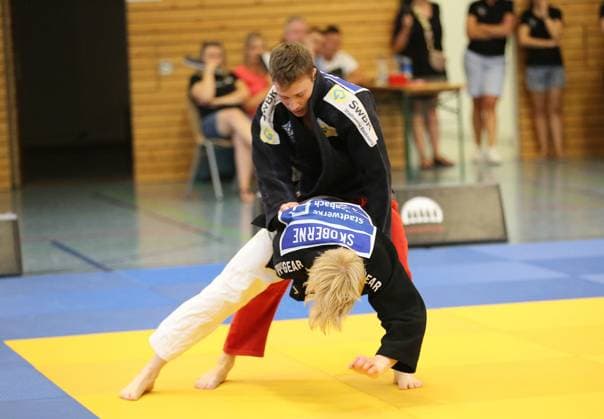 24 06 2023 xmgoodx Offenbach 1 Judo Bundesliga 2023 1 JC Samurai Offenbach vs TSG BACKNANG Toni Skoberne Samurai vs Csanad Feczko Backnang