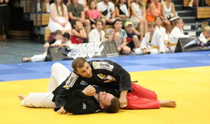 24 06 2023 xmgoodx Offenbach 1 Judo Bundesliga 2023 1 JC Samurai Offenbach vs TSG BACKNANG Markus Horn Samurai vs Roland Backnang