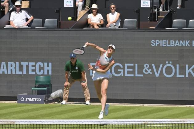25 06 2023, xbrx, tennis Bad Homburg Open WTA 250, emspor, v l farewell match Petkovic, Andrea GER , Petkovic, Andrea GER , plays the ball Bad Homburg.