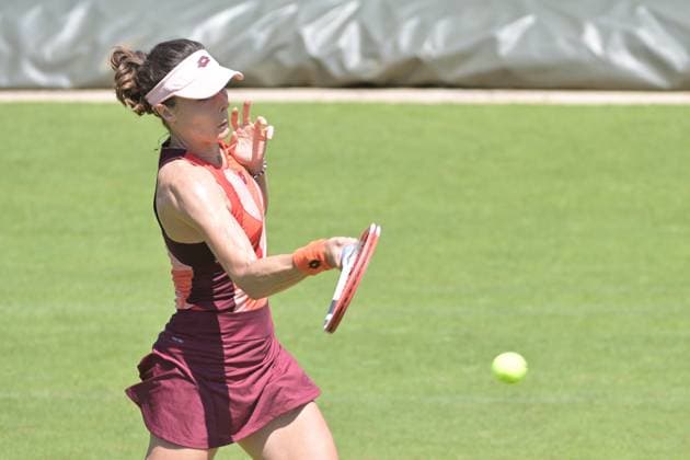 25 06 2023, xbrx, tennis Bad Homburg Open WTA 250, emspor, v l Cornet, Alize FRA , plays the ball Bad Homburg